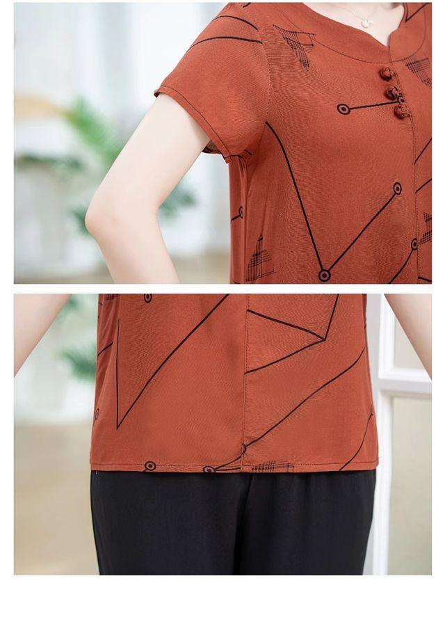 Mom's New Chinese Style Plus Size Loose T-shirt: Stylish Summer Short-Sleeved Top for Middle-Aged Women