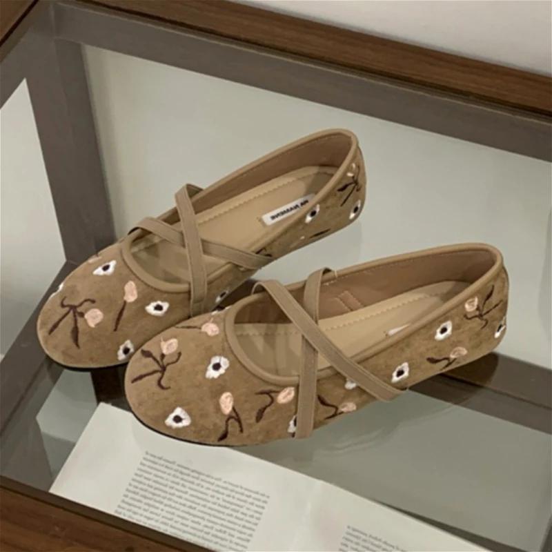 Novelty Suede Embroidery Ballet Flats Women Fashion Round Toe Soft Sole Elegant Mary Jane Shoes Comfort Outdoor Shoes
