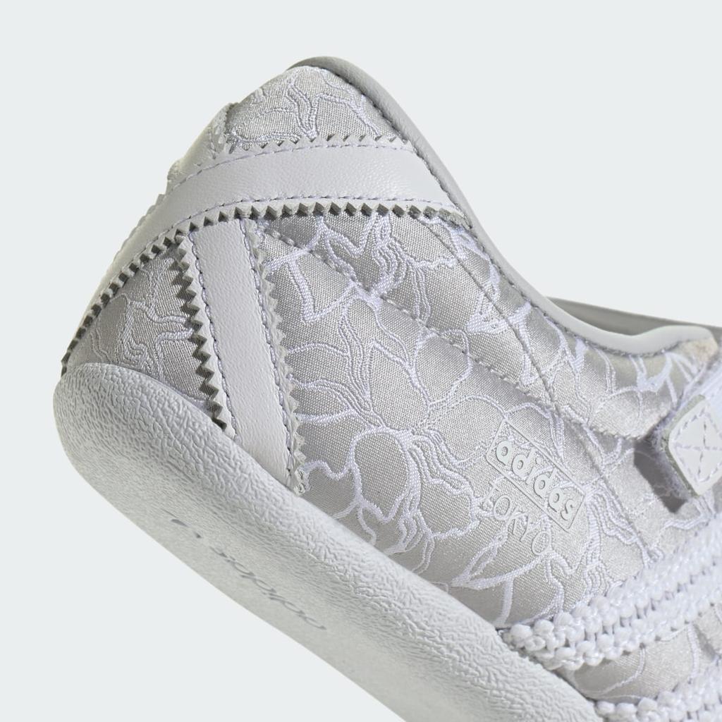 adidas TOKYO MJ KK2441 Women's Originals Sneakers Silver Metallic / Cloud White / Grey One