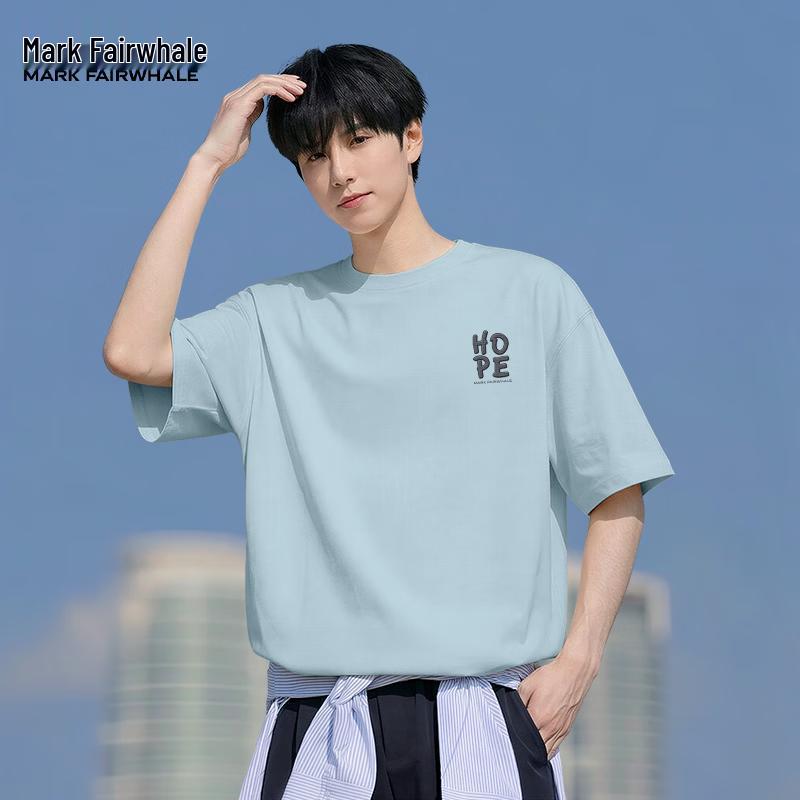 

Мужская хлопковая футболка свободного кроя Mark Fairwhale с принтом HOPE M