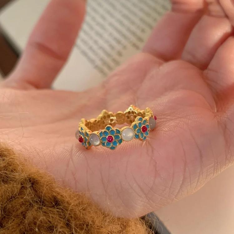 

Zircon dripping oil flower exquisite retro palace Yanfeng index finger ring niche versatile temperament jewelry