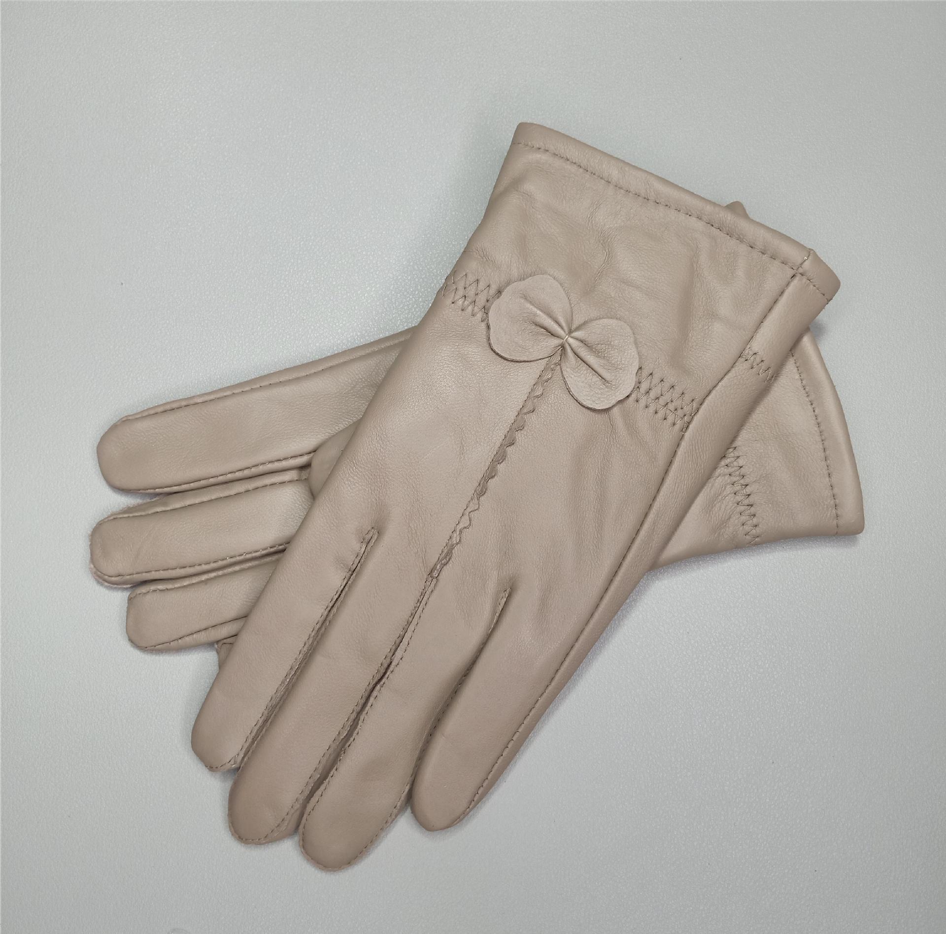 

Женские зимние перчатки из натуральной овчины с флисовой подкладкой One Size