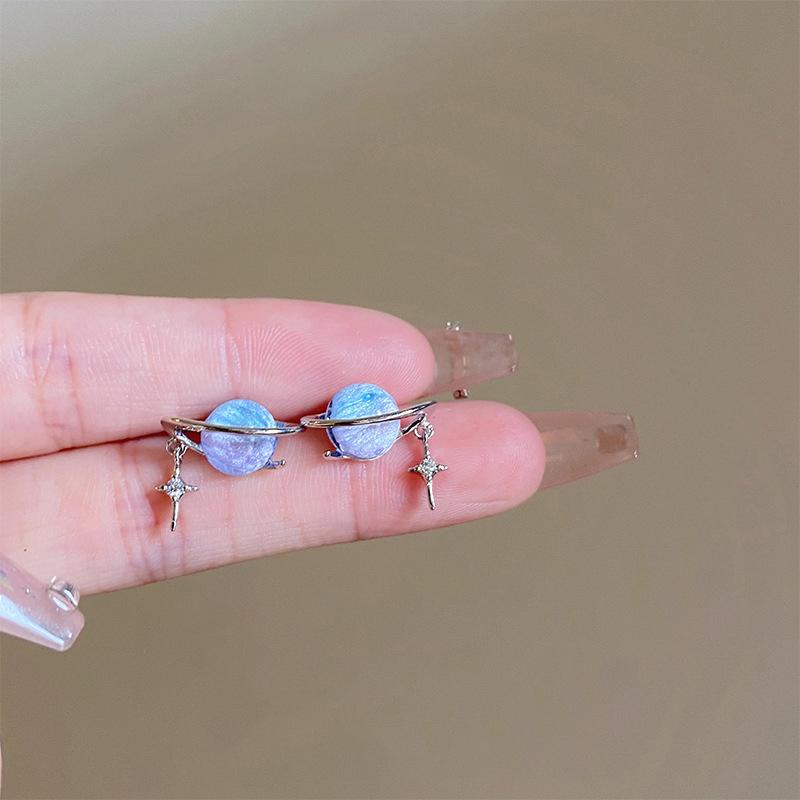 New Round Woman Earrings Planet Girl Cat Eye Personality Hundred Match Earrings Engagement Exquisite Jewellery Gifts
