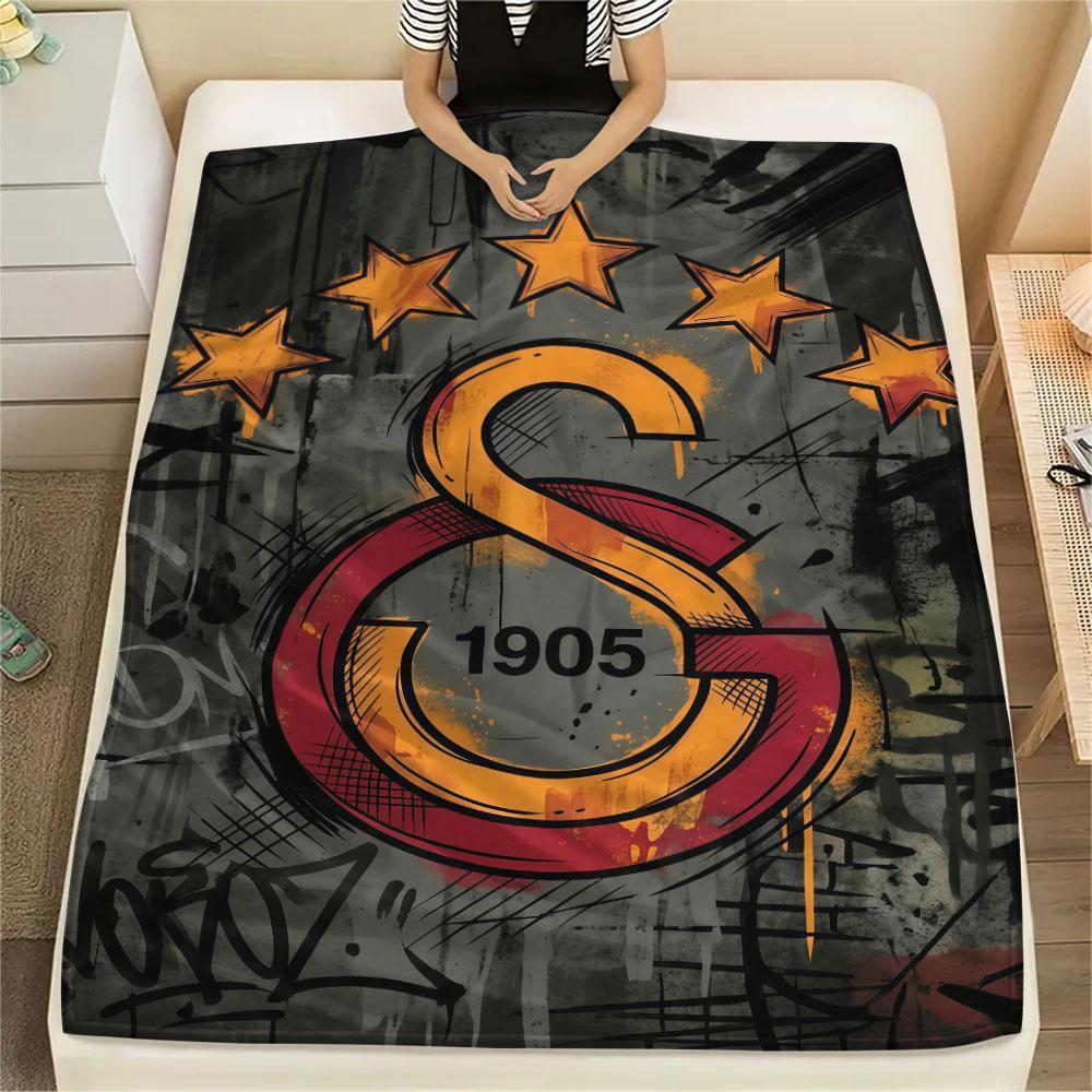 Galatasaray Printed Flannel Blanket, soft throw for bedroom sofa, washable, fan merchandise, great gift.