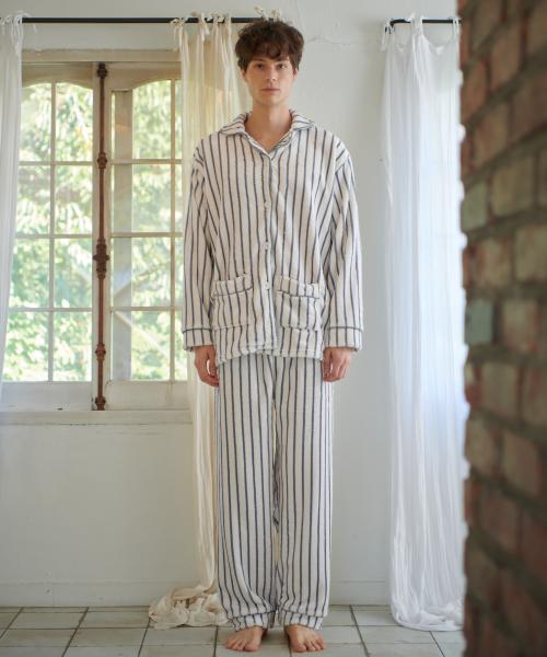 [OFF HOUR] Fridfull Natt Pyjamas Set [Skickas från Korea] 100% Äkta