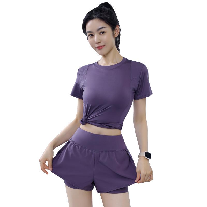 Women's Summer Yoga Wear: Stretchy Two-Piece Short Sleeve & Shorts Fitness Set