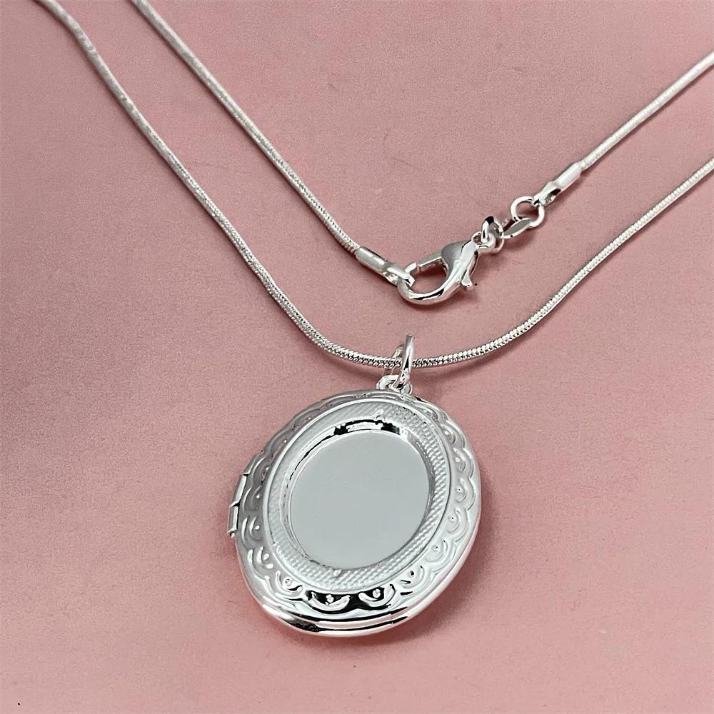 Popular 925 silver oval mirrored photo frame pendant snake bone necklace, fashionable, simple and versatile