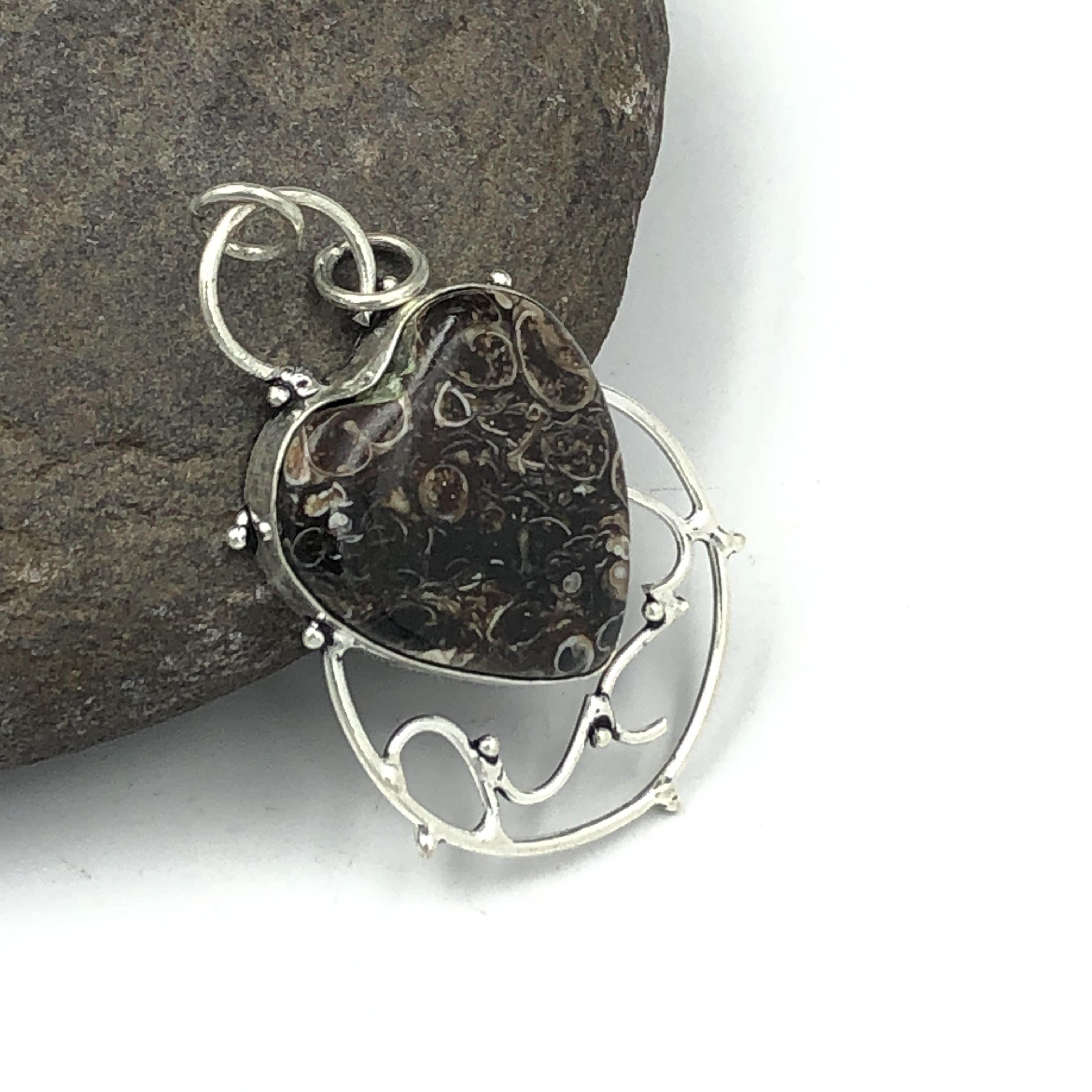 

Natural Turtella Agate Gemstone 925 Sterling Silver Jewelry Pendant 1.95 AJP-147