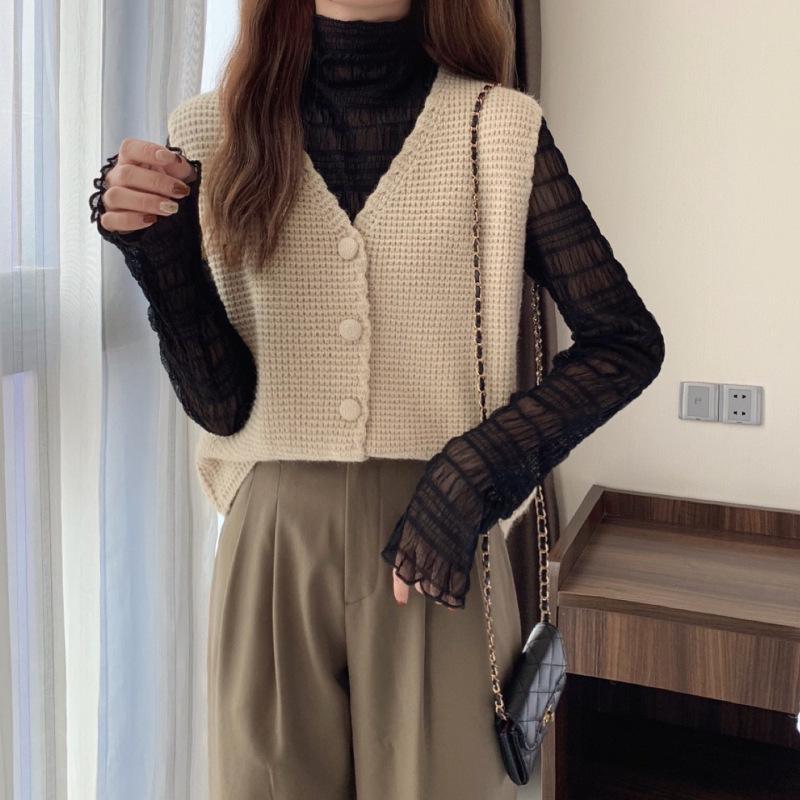 Women's Retro Loose Knit Sleeveless V-Neck Vest Sweater for Spring and Autumn 2024