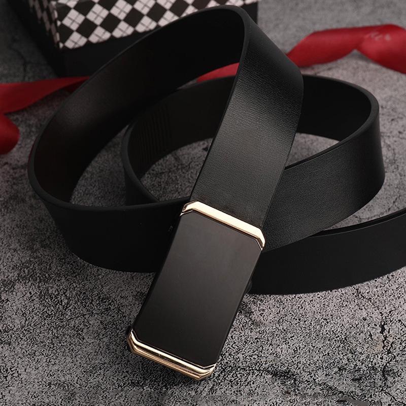 

Мужской ремень из матовой кожи: Трендовая деловая автоматическая пряжка, универсальная для мужчин среднего и молодого возраста. 125 cm