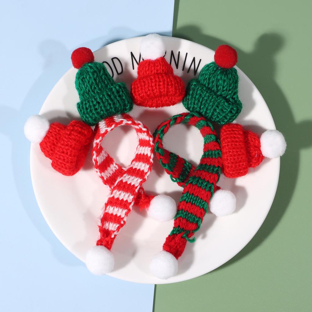 Mini Knit Hat Mini Christmas Scarf Set, Mini Santa Hats for Crafts Mini Christmas Decorations, for DIY Craft Art Snowman Doll
