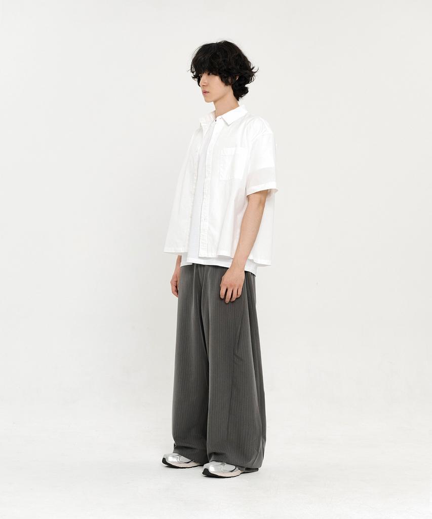 SIGNATURE Multi-Tuck Wide Slacks [Gray Stripe]