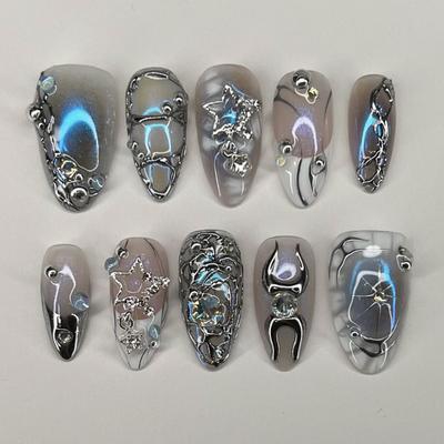 24 UÑAS POSTIZAS Y2k Almendra Plateado Metálico Patrones Estrella 3D Francés Dulce Cool para Spice Girls Puntas de Uñas Usables