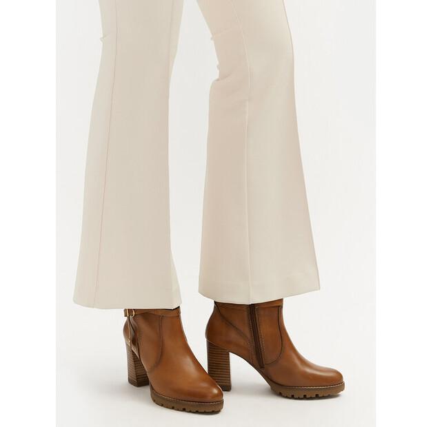 Pikolinos W7M-8806 Brown Ankle Boots