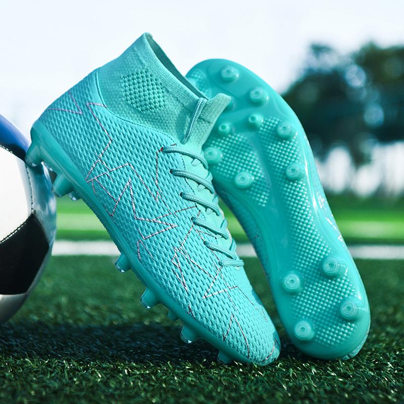 New Breathable Adult Children's Football Shoes Boys Students Long Nails Broken Nails Sports Training Shoes Men and Women