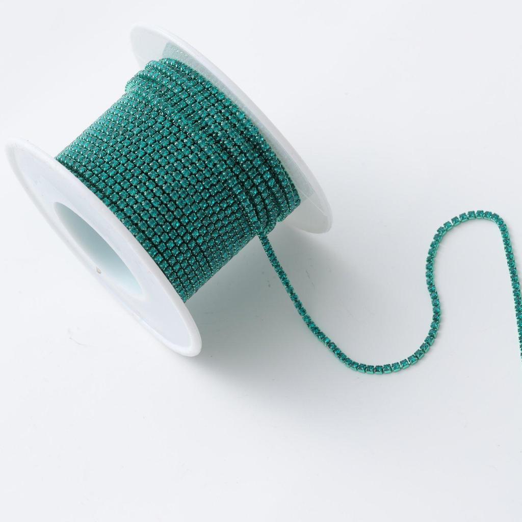 New Electrophoretic Color Rhinestone Claw Chain for DIY Projects