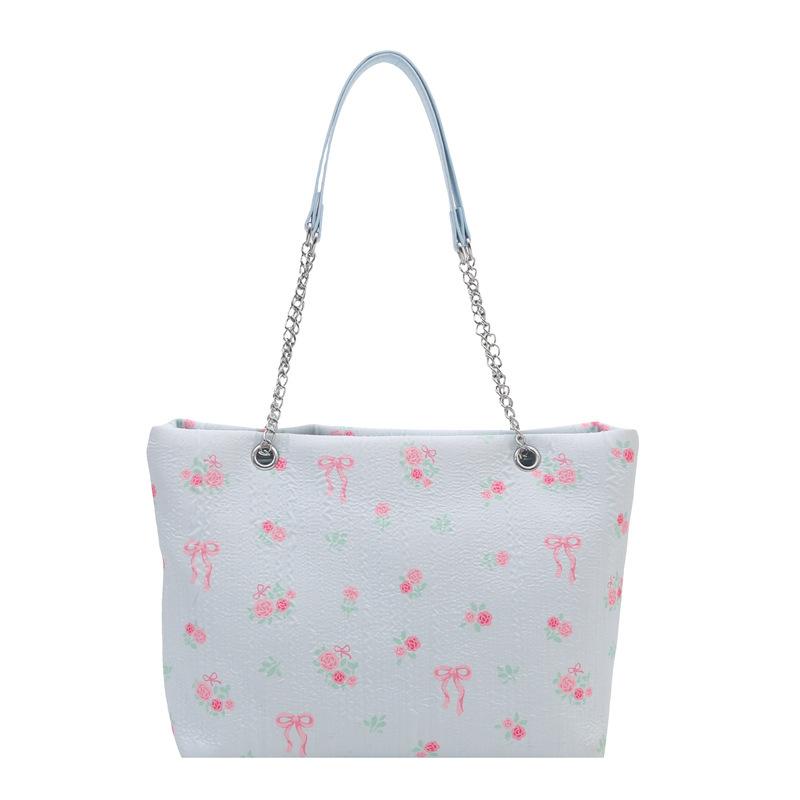 Niche design large capacity bucket bag spring new fashion trend chain oneshoulder crossbody women's bag