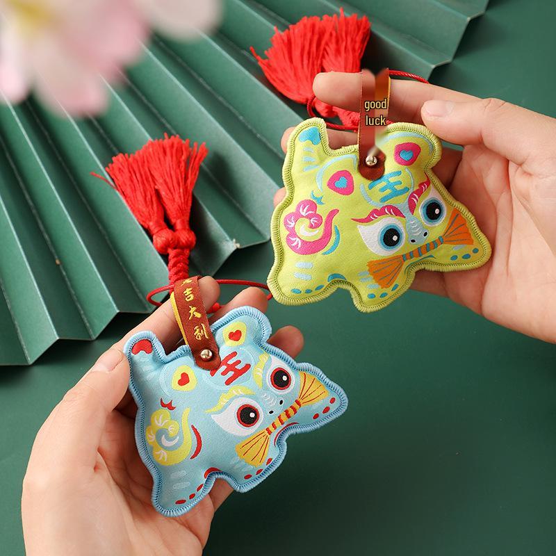 Dragon Boat Festival Tiger Sachet Pendant: Little Tiger Safety Talisman & Five Poisons Souvenir
