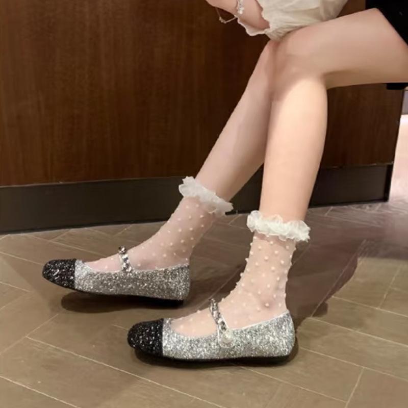 

Grape mother, the same spring 2025 small fragrant wind pearl flat-bottomed Mary Jane leather shoes thick heel inner height increase single shoes women 40