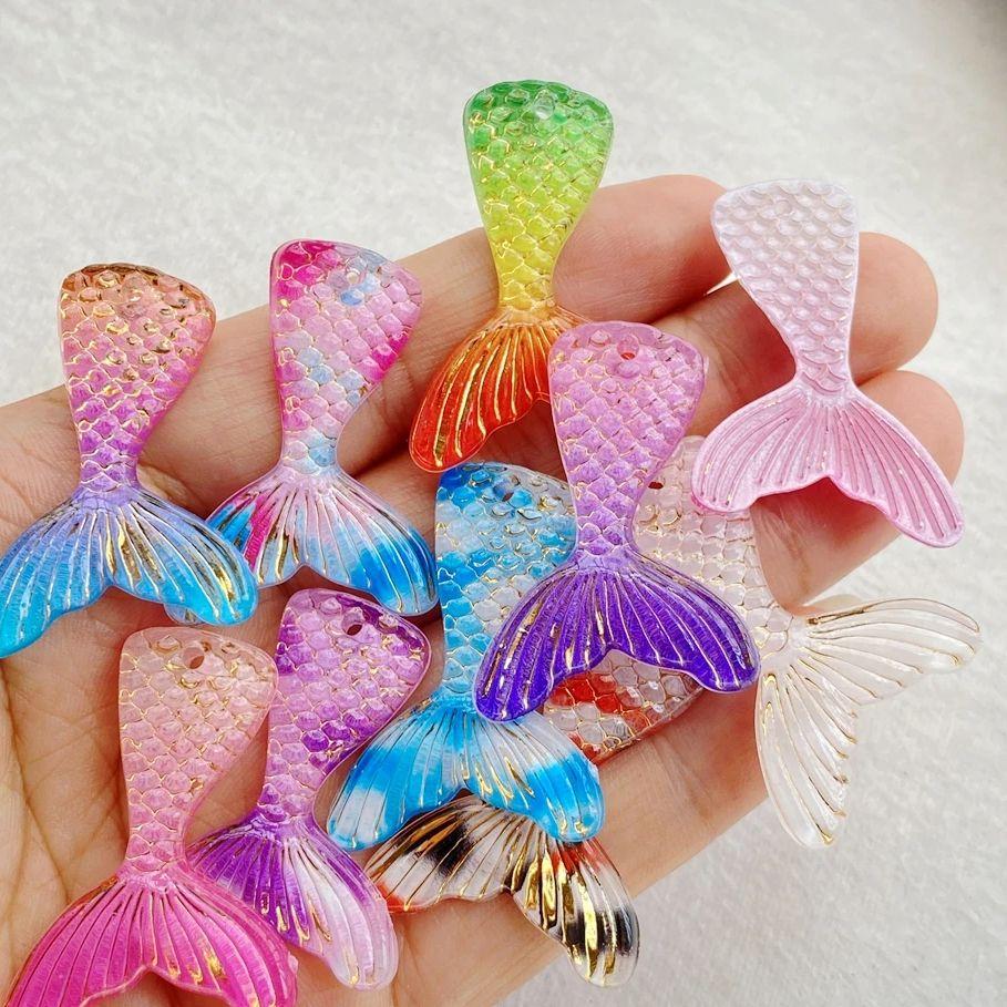 10 Stück Gemischte Glänzende Farbige Meerjungfrauenflosse Mit einem Loch für Scrapbooking, Hochzeitsdekoration & DIY Schmuckherstellung Zubehör