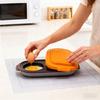 Microwave Cooker for Eggs Steak Bacons Simultaneous Cooking Heat Resistant Silicone Metal Breakfast Solution