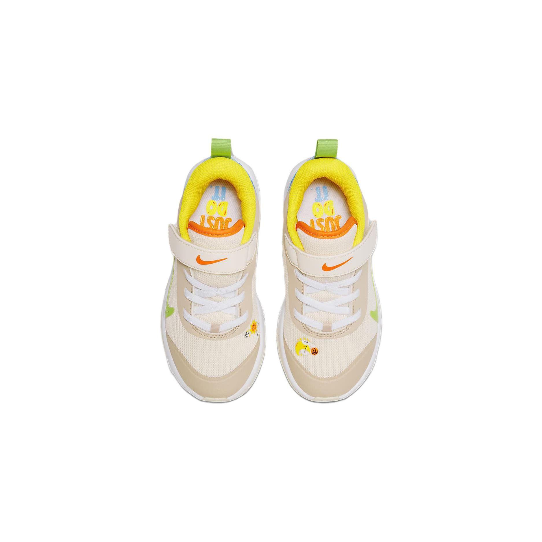 Детские кроссовки Nike Omni Multi-Court PS Play Freely кремово-белые с парусом FN8907-181 — фото 4