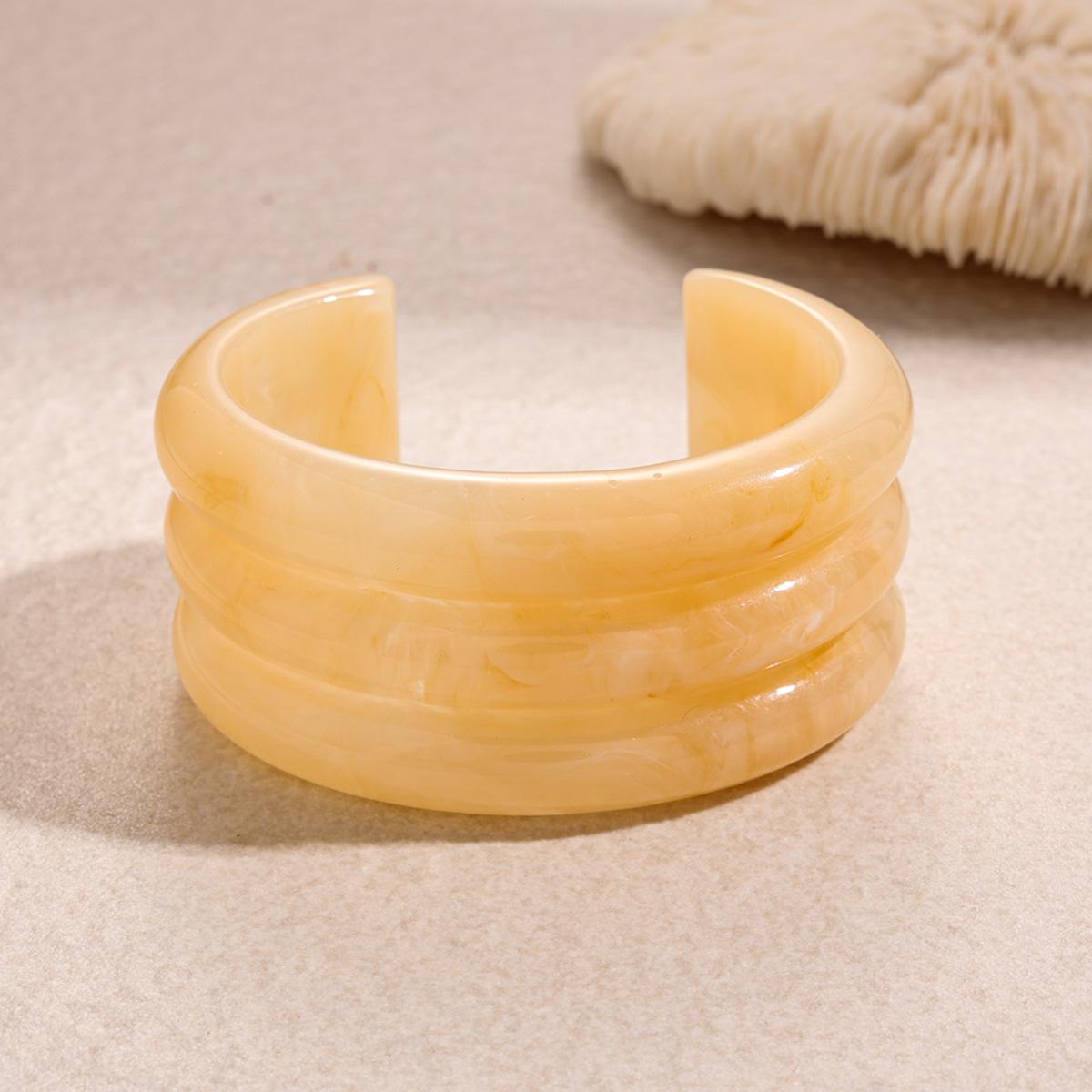 

Boho Cuff Open Bangles Jewelry Multilayered Vintage Geometric Resin Bracelets Woman Korean Fashion Simple Elegant Pulseras