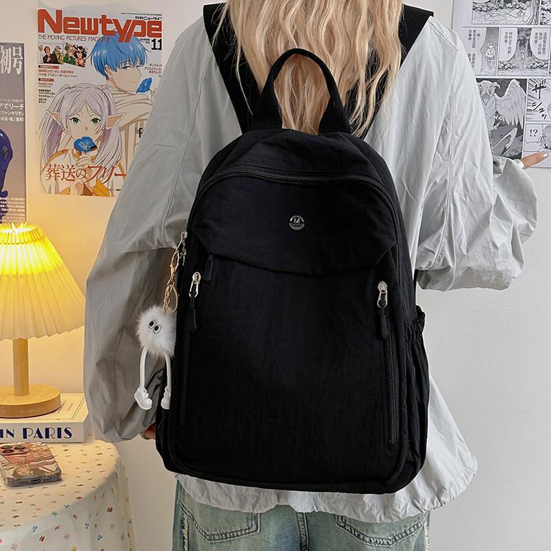 Schoolbag Korean Version Lightweight Backpack Simple Pleated Commuter Backpack Women's 1011 New Large-capacity Casual Student Schoolbag