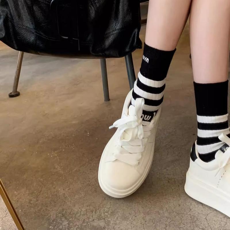 Cowhide version~ Classic round head thick sole heightening lace-up little white shoes college style versatile board shoes women