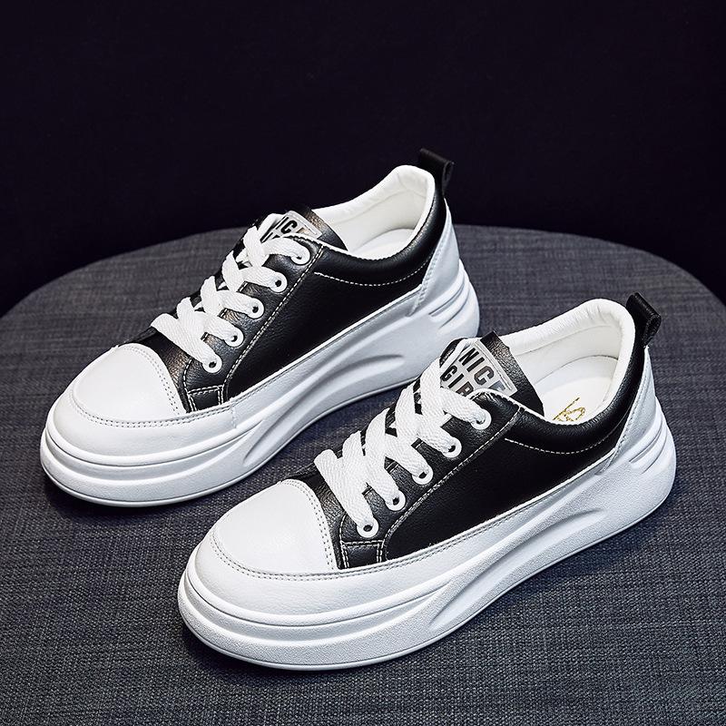 

[1 pair of free shipping] Summer fashion little white shoes, trendy women s single shoes, new versatile women s board shoes 40
