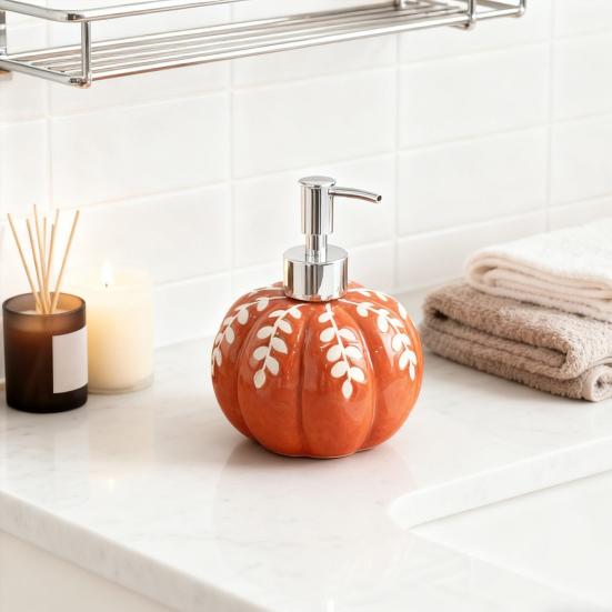 2Pcs 460ML Halloween Pumpkin Liquid Soap Dispenser Shampoo Body Hand Wash Shower Gel Facial Cleanser Container Bathroom Refillable Empty Press