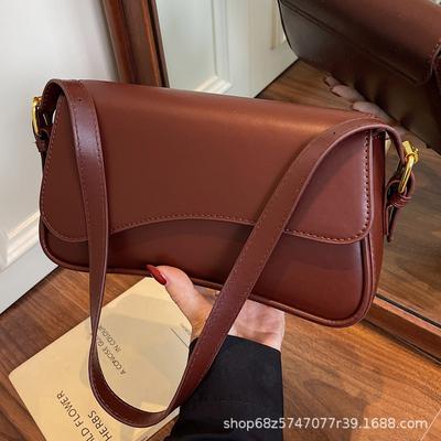 Popular Bag Women's 2025 New Retro Versatile Shoulder Armpit Bag Niche Commuter Crossbody Small Square Bag