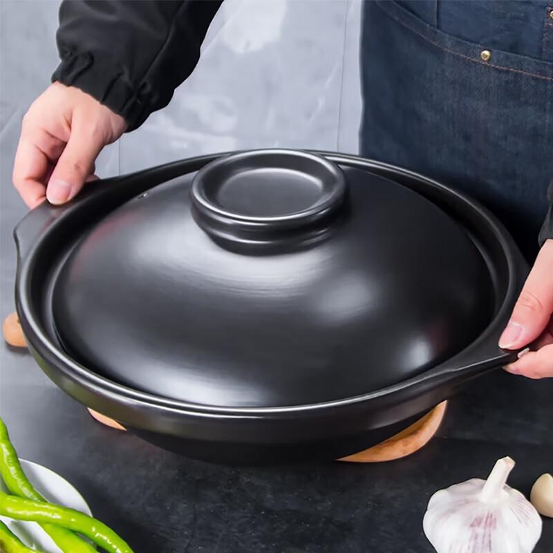 Heat-Resistant Clay Pot