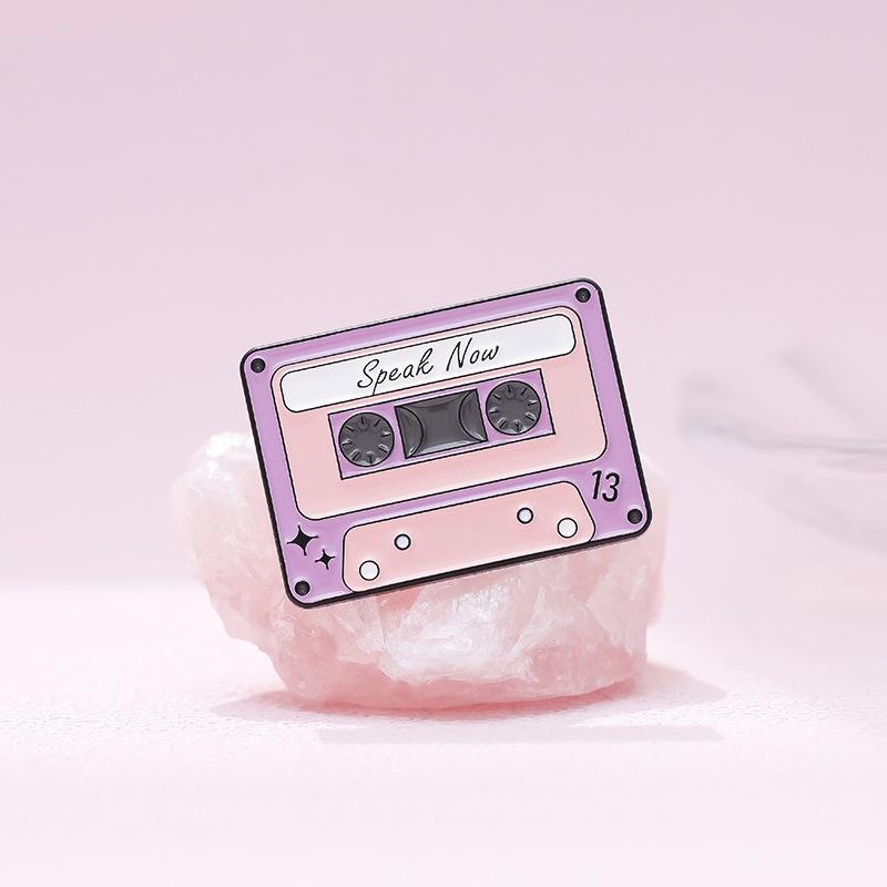 Cassette Artistic Music Brooch Geometric Cartoon Design Trendy Alloy Pin For Everyone