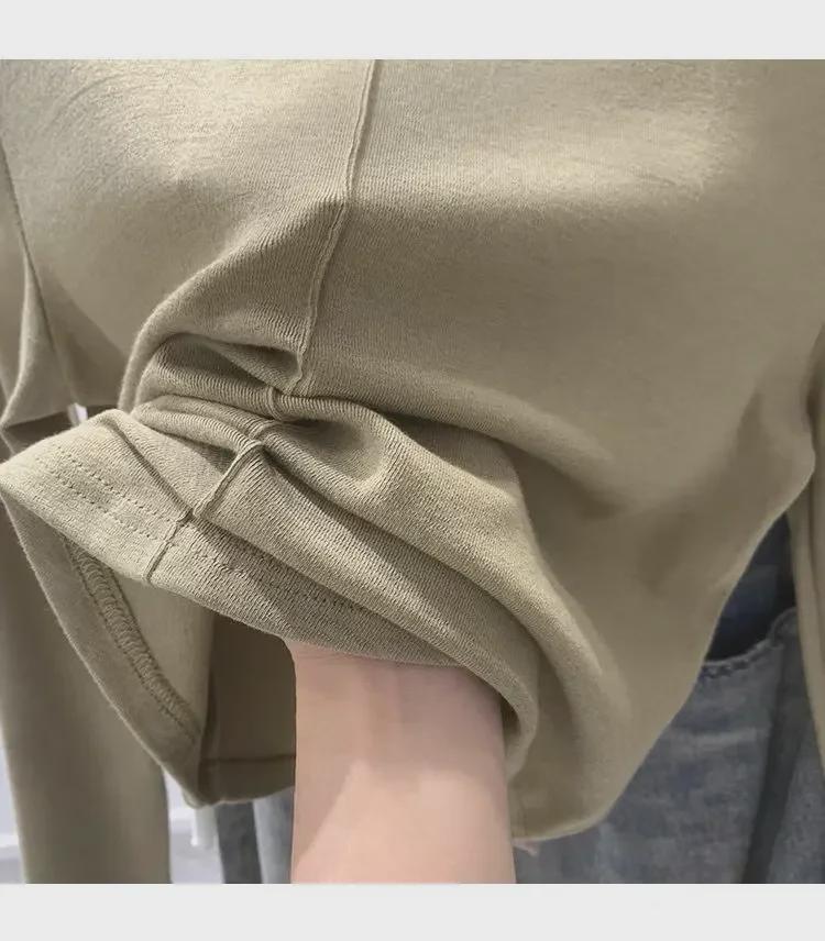 Podzim 2024 Dámský sametový top s rolákem a dlouhým rukávem slim fit