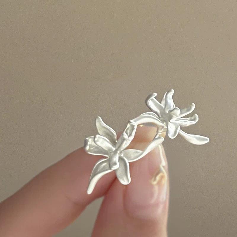 925 Silver Vintage Earrings For Women Simple Flower Pearl Earring Jewelry Prevent Allergy Party Accessories Gift