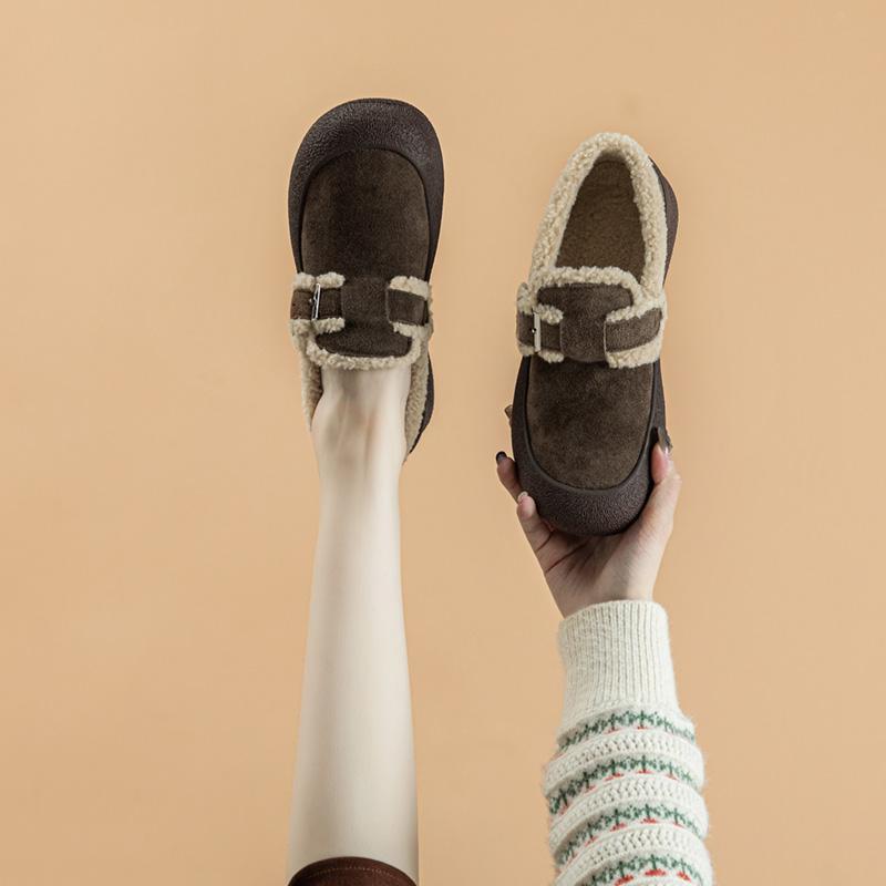 Fashion AIYUQI Women Sneakers Winter 2024 New Velvet Genuine Leather Beanie Shoes Women Flat Large Size Women Casual Shoes