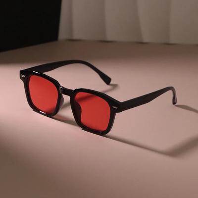 Casual Square Elegant Classic Sunglasses Men Women Fashion Vintage Sun Glasses Male Plain Brand Shades