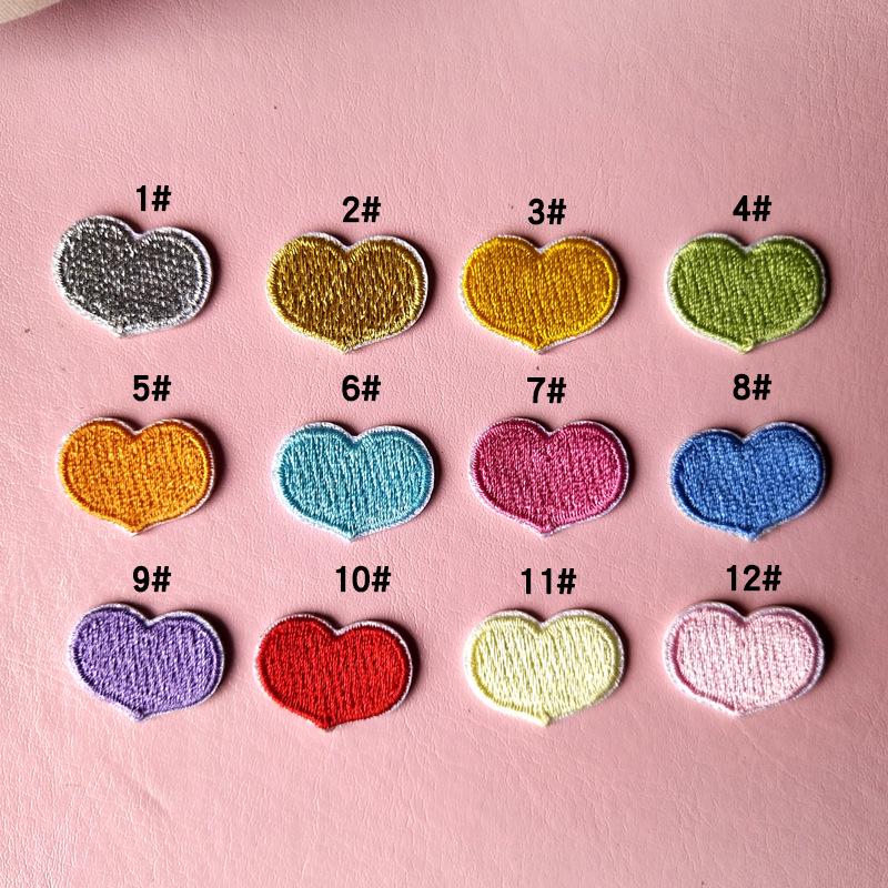 Na Yang Heart Embroidery Self-Adhesive Patch for DIY Clothing and Decoration