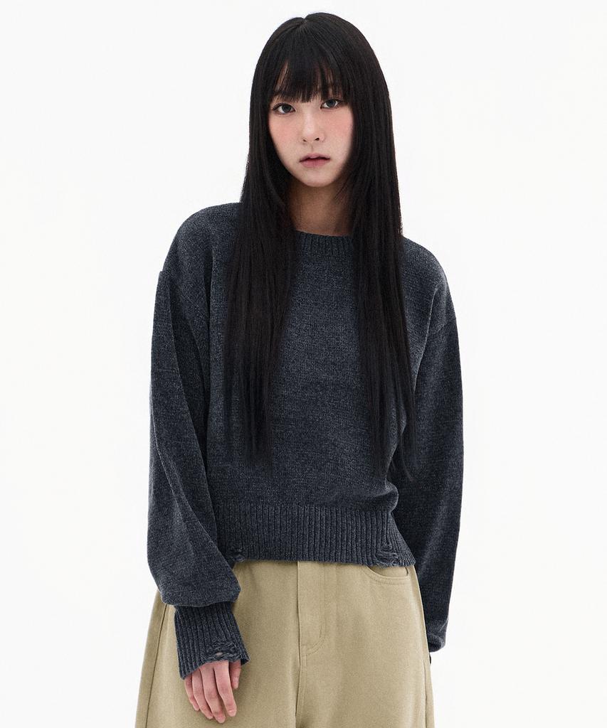 FILLUMINATE (W) Damaged Velvet Crop Knit - Charcoal
