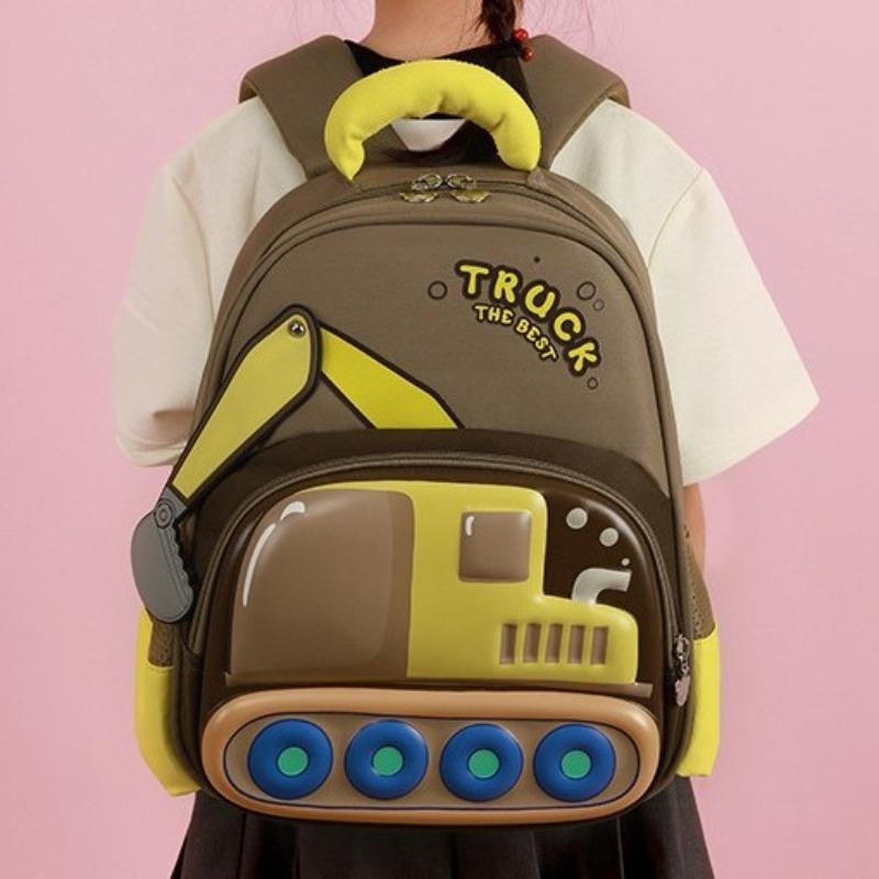 The new schoolbag is high-value, fresh and sweet, cute cartoon train backpack, kindergarten level 1-3 lightweight backpack.