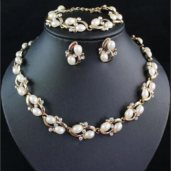 Latest Stylish Design Fancy Pearl Bracelet Earrings Necklace Jewellery Set for Women (15214s)