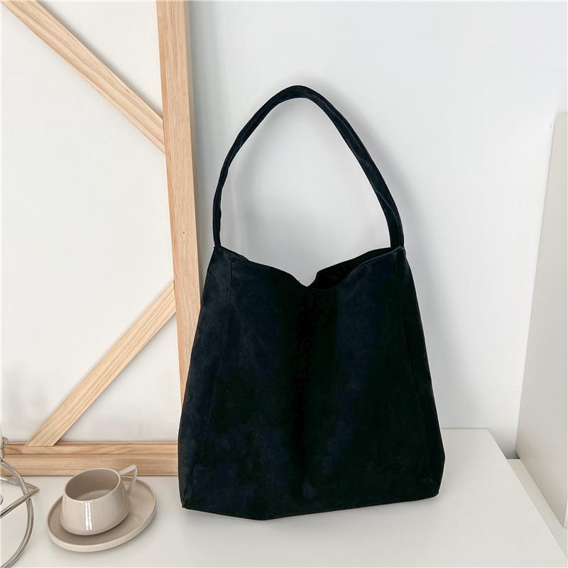 

Classic Large Suede Plush Women s Shoulder and Crossbody Bag - Versatile, Casual, Korean Style чорний
