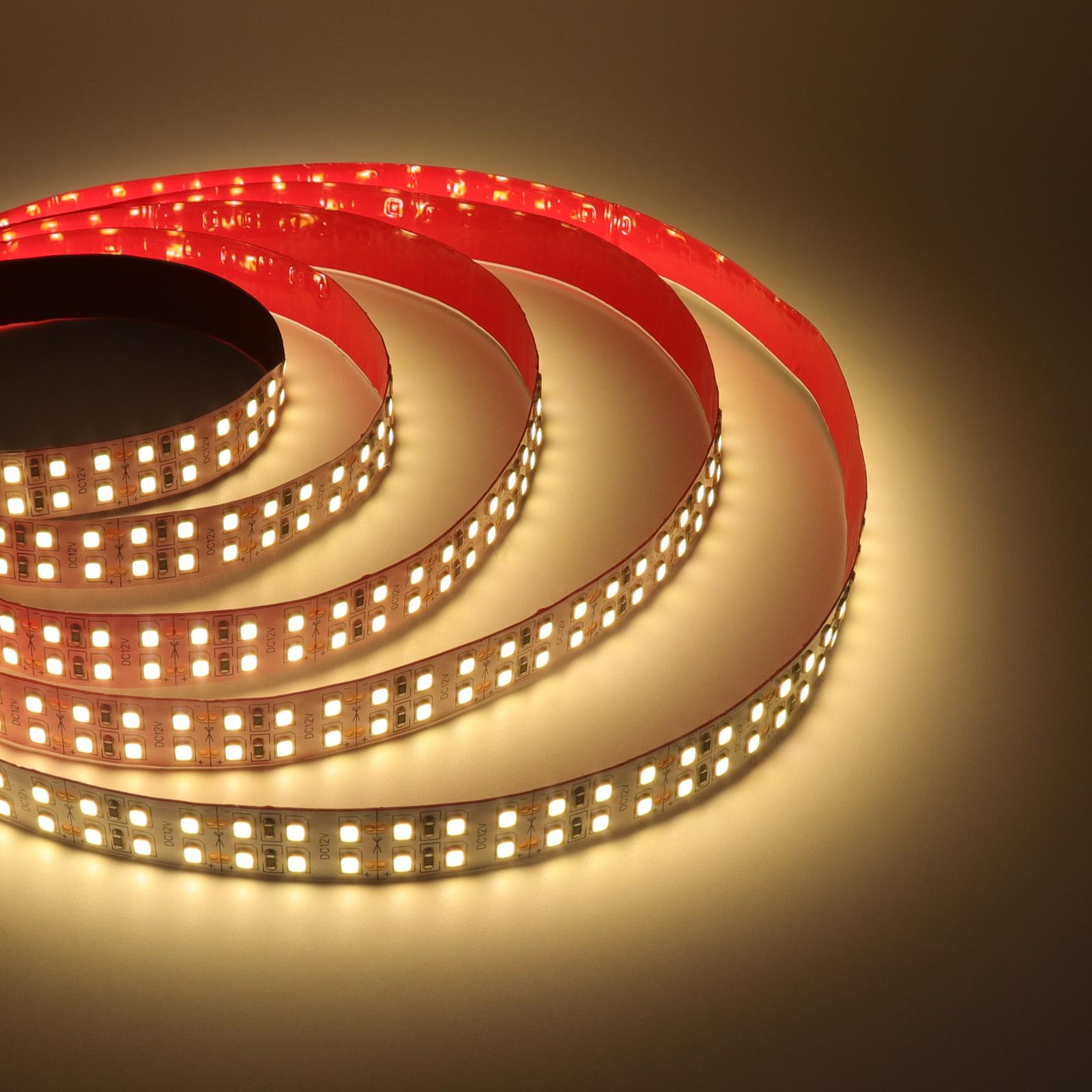 

Надяскрава світлодіодна стрічка 12В 24В 2835 240 світлодіодів/м IP21 IP67 Водонепроникна 3000K 4000K 6000K Гнучка стрічка Світлодіодна стрічка IP21 No Waterproof&DC 24V&5m теплим білим кольором