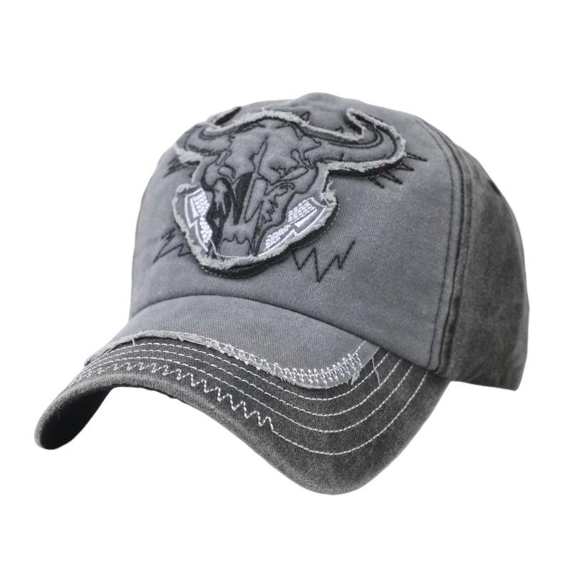 Bullhead personalized cap summer fishing visor men's and women's trend European and American washed sticker baseball cap hat