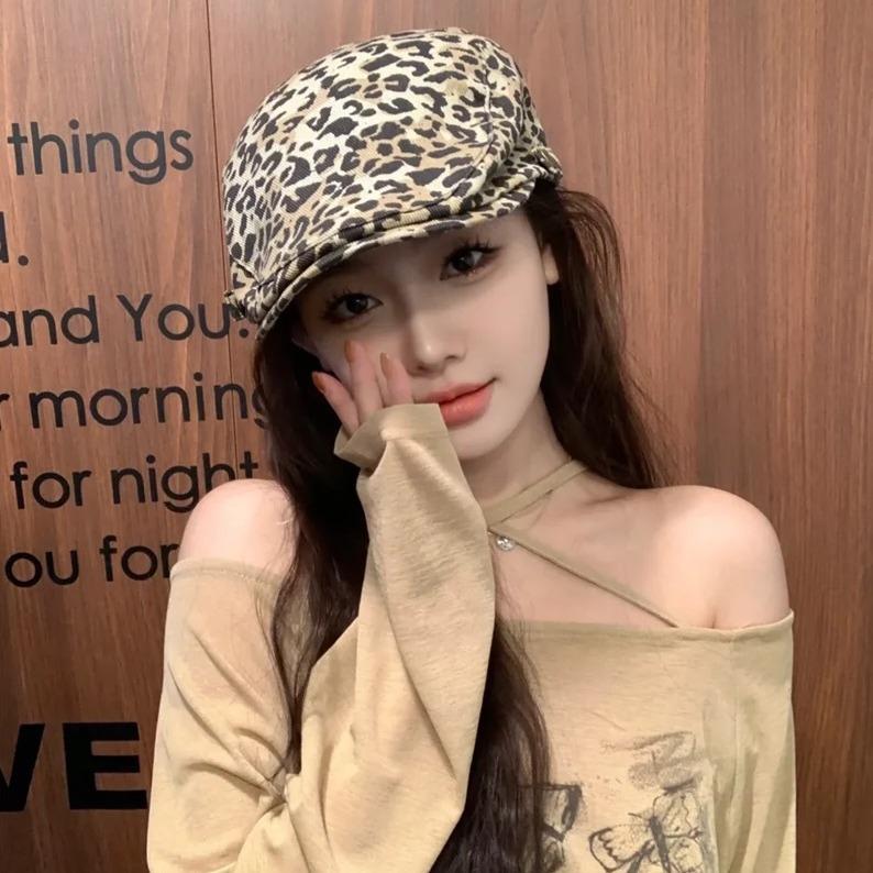 Women's Spring Summer Vintage Leopard Print Newsboy Cap Stylish Hot Girl Duckbill Beret Cool Hat