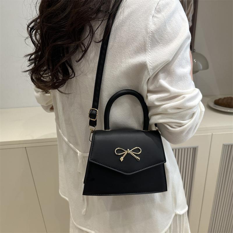 Bow square bag women's foreign versatile handbag 2025 new texture shoulder messenger bag women's bag wholesale