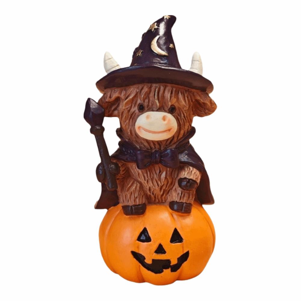 Detailed Craftsmanship Highland Cow Figurine Unique Halloween Decoration Tabletop Decoration