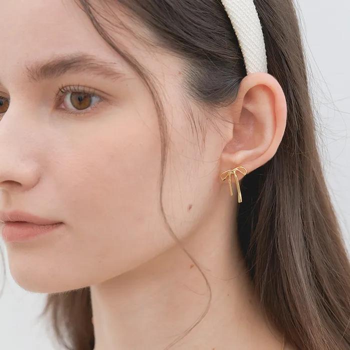 Ribbon Pendant Earrings (E025_gold)