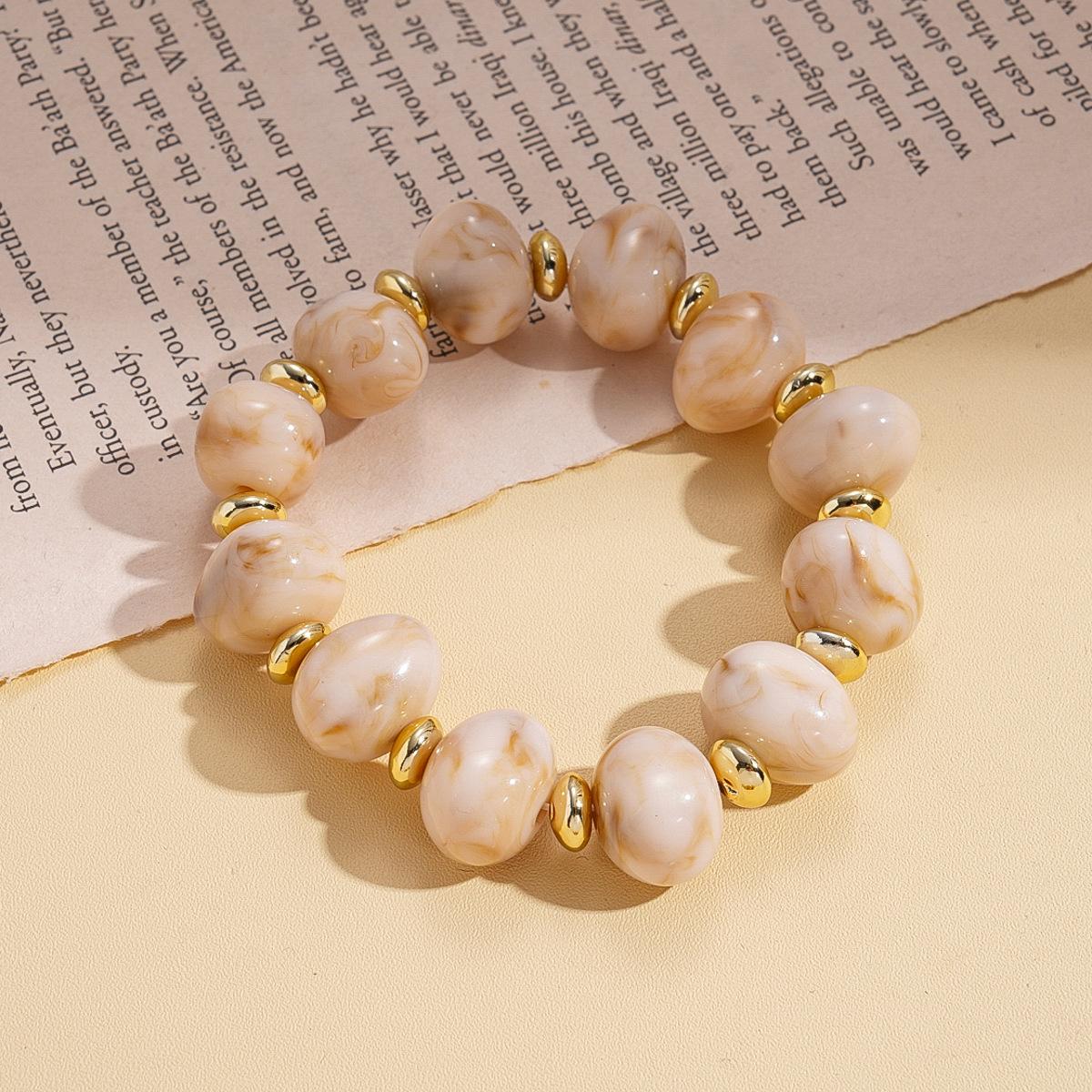 Acrylic oval beaded love pendant sweater chain vacation style retro autumn and winter necklace
